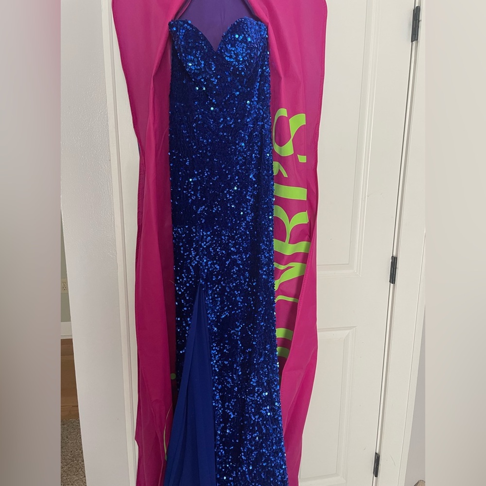Portia & Scarlet Royal Blue Prom dress. Size 0.  Worn Once for prom.